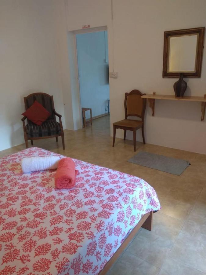 Bed and Breakfast Les Antigones Port Mathurin Zewnętrze zdjęcie