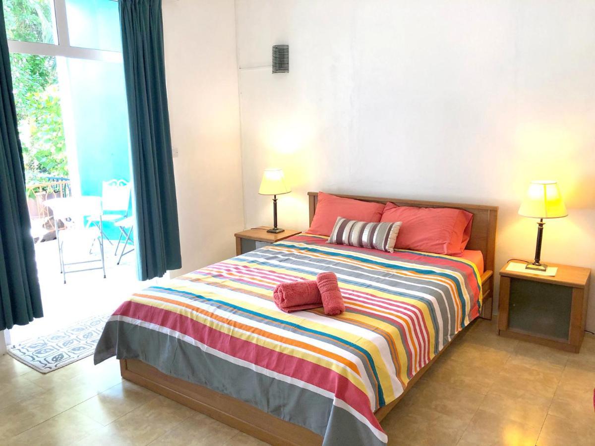 Bed and Breakfast Les Antigones Port Mathurin Zewnętrze zdjęcie