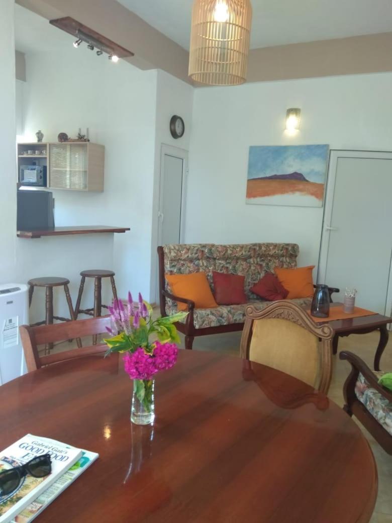 Bed and Breakfast Les Antigones Port Mathurin Zewnętrze zdjęcie