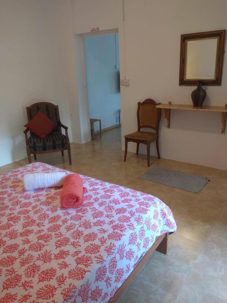 Bed and Breakfast Les Antigones Port Mathurin Zewnętrze zdjęcie